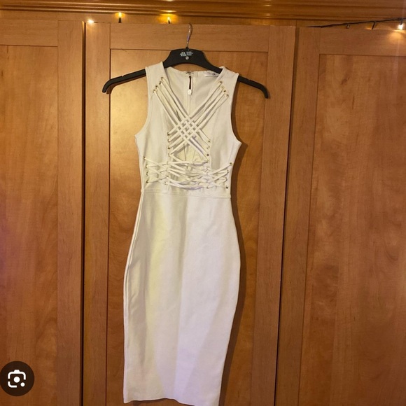 Missguided White Bandage Sleeveless Strappy Midi Dress - Picture 2 of 5